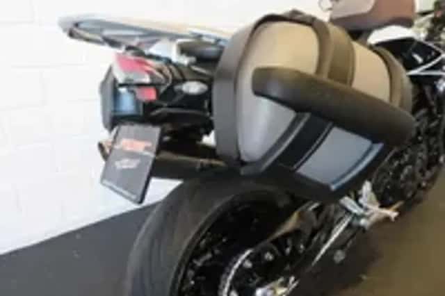 BMW F 800 R (2014) thumbnail 6