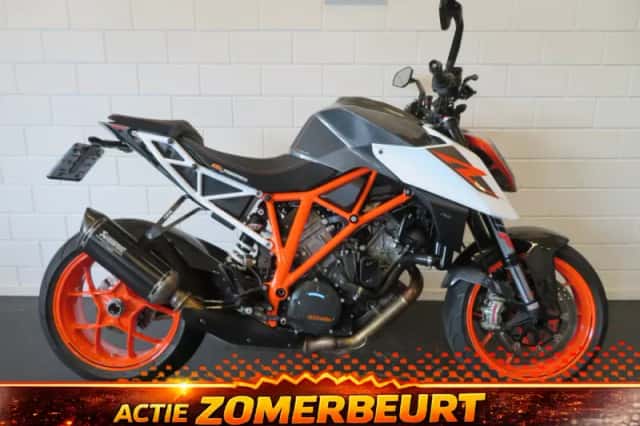 KTM 1290 KTM SUPER DUKE 1290R AKRA! (2017) thumbnail 1