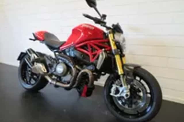 Ducati Monster 1200 S PERFECT (2014) thumbnail 2
