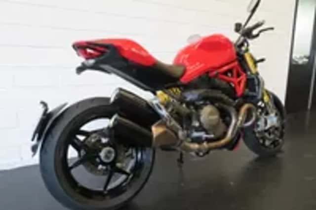 Ducati Monster 1200 S PERFECT (2014) thumbnail 3