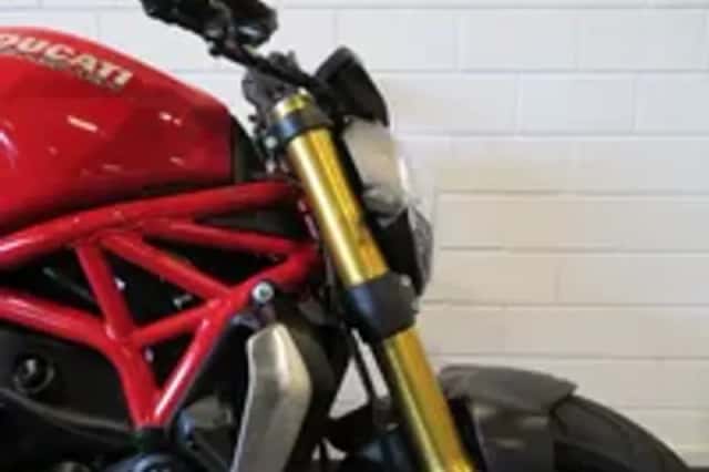 Ducati Monster 1200 S PERFECT (2014) thumbnail 4