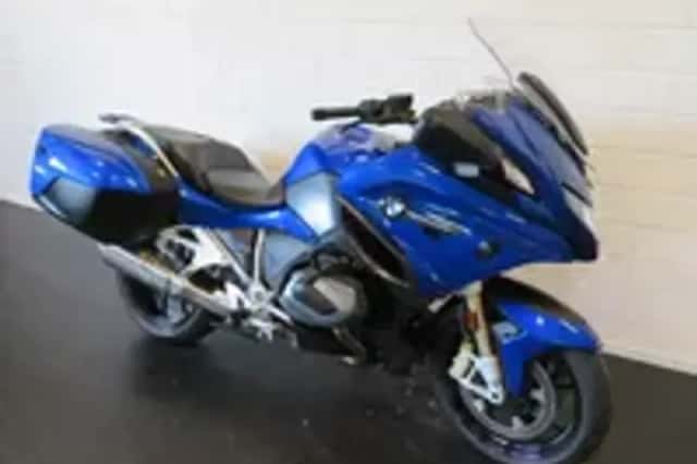 BMW R 1250 RT SPORT PRACHTIG!! (2022) thumbnail 2