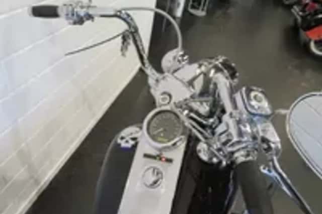 Harley-Davidson Road King FLHRI CLASSIC FULL OPTION (2006) thumbnail 5