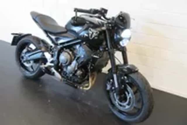 Triumph Trident 660 ABS (2025) thumbnail 2