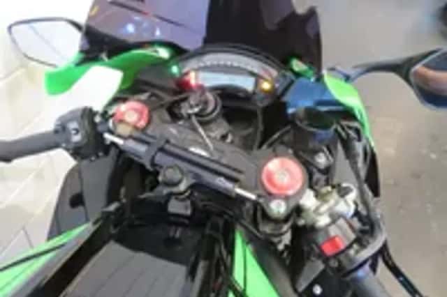 Kawasaki ZX-10 ZX10 ZX10R AKRA (2016) thumbnail 5