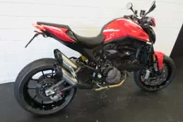 Ducati Monster 937 + 950 (2021) thumbnail 3