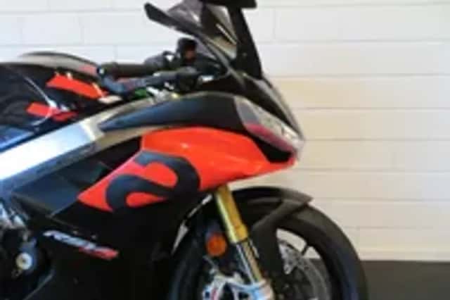 Aprilia RSV4 FACTORY APRC TOPPER! (2021) thumbnail 4