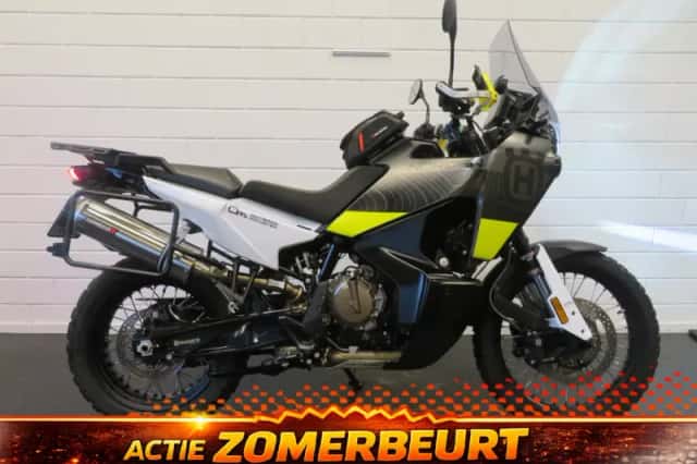 Husqvarna Norden 901 SUPERSTRAK (2022) thumbnail 1