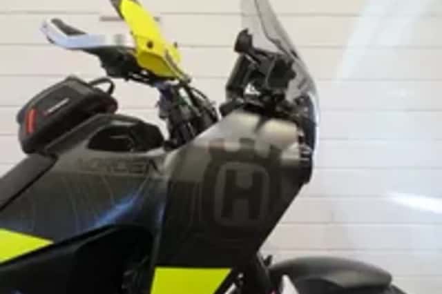 Husqvarna Norden 901 SUPERSTRAK (2022) thumbnail 5