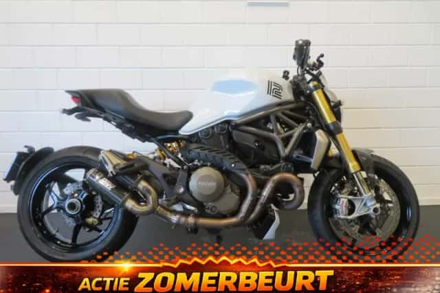 Ducati Monster 1200 S (2014) thumbnail 1