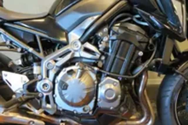 Kawasaki Z900 Z900 ABS BLACK EDITION TOP! (2017) thumbnail 2