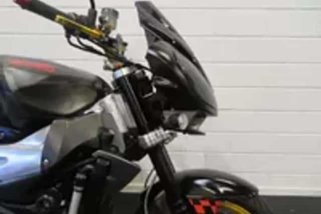 Aprilia Tuono 1000 R STOERE BIKE~! (2006) thumbnail 4
