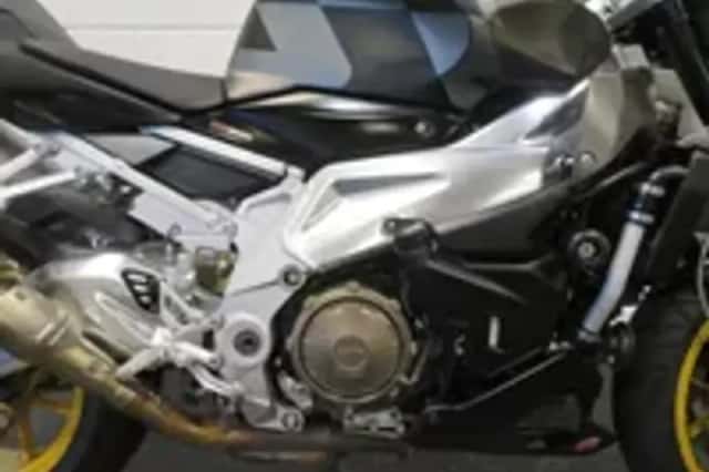 Aprilia Tuono 1000 R STOERE BIKE~! (2006) thumbnail 5