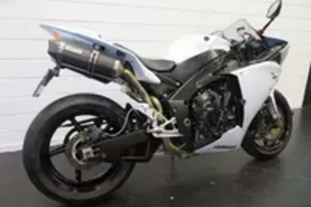 Yamaha YZF R1 YZFR1 ARROW (2011) thumbnail 3