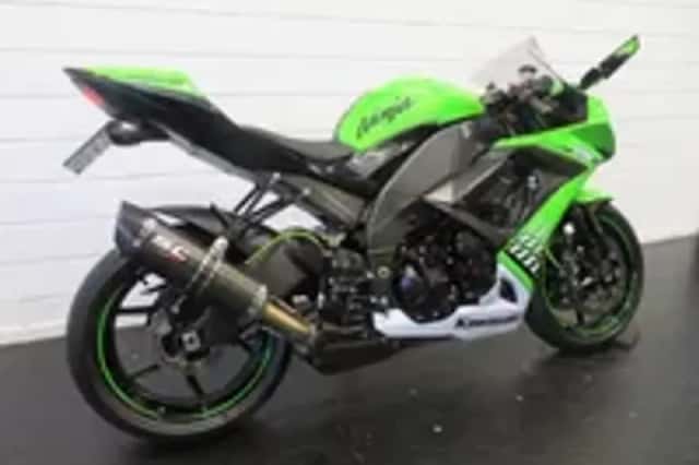 Kawasaki ZX-10 ZX10R NINJA SC PROJECT (2011) thumbnail 3