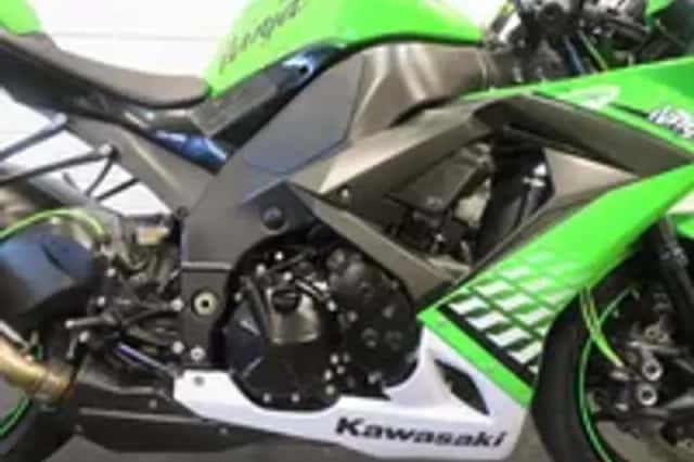 Kawasaki ZX-10 ZX10R NINJA SC PROJECT (2011) thumbnail 5