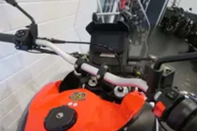 Aprilia Tuareg 660 ABS SUPERSTRAK! (2023) thumbnail 5