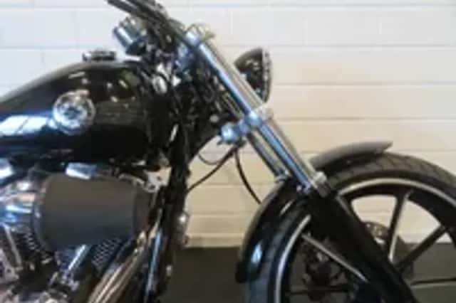 Harley-Davidson Breakout FXSB SPECIAL 260 5 HD TOP! (2015) thumbnail 4