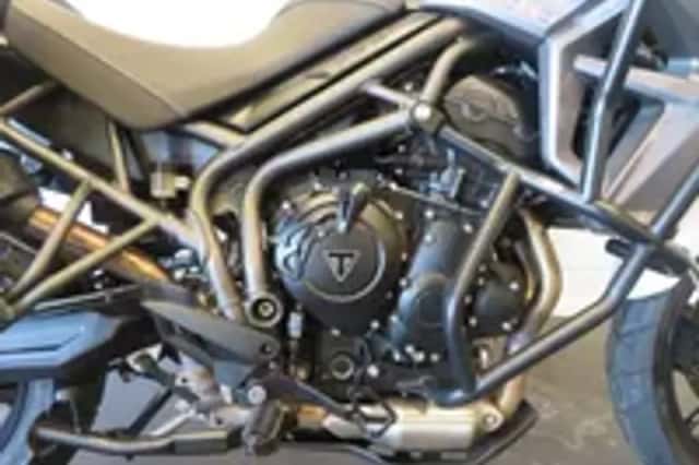 Triumph Tiger 800 XR ABS ALLROAD KOFFERS! (2016) thumbnail 5