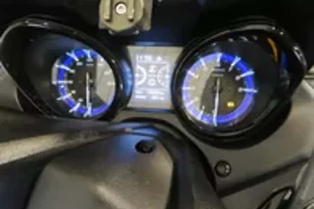 Yamaha T-MAX 530 TMAX VERBOUWD NAAR 560 (2018) thumbnail 6