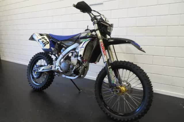 Yamaha WR 450 (2011) thumbnail 2