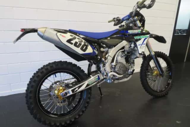 Yamaha WR 450 (2011) thumbnail 3