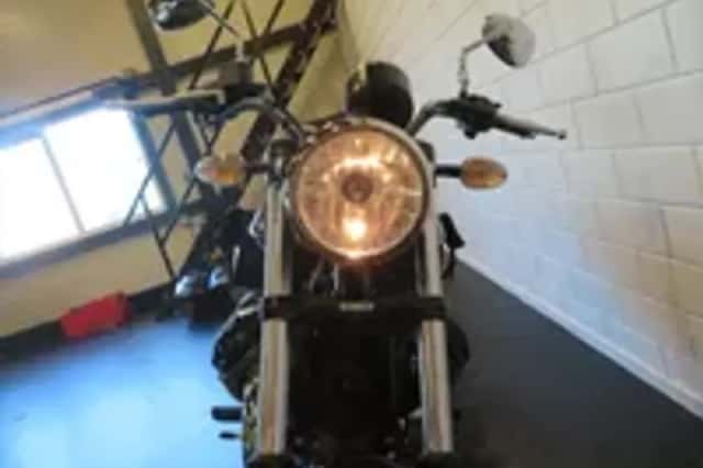 Moto Guzzi V9 ROAMER SUPER NETJES CHOPPER TOP (2020) thumbnail 4