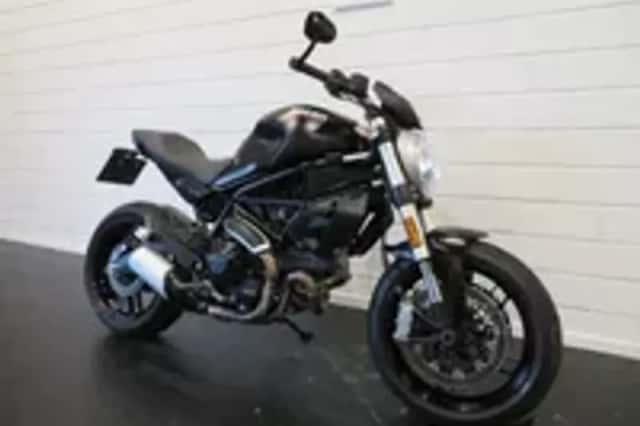 Ducati Monster 797 BLACK EDITION HISTORIE! (2017) thumbnail 2
