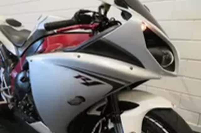 Yamaha YZF YZF-R1 BIG BANG YOSHIMURA! TOP! (2010) thumbnail 5
