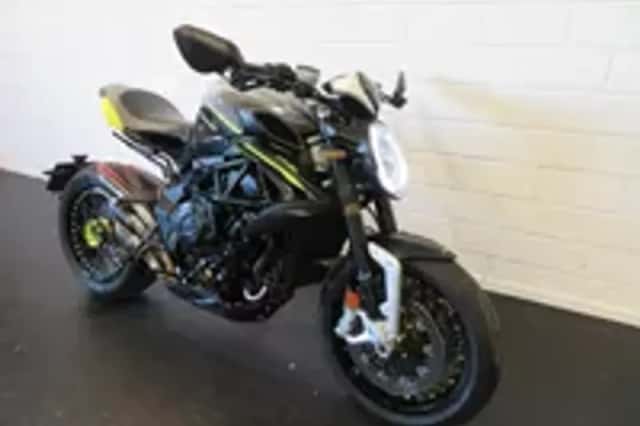 MV Agusta Dragster 800 RR (2018) thumbnail 2