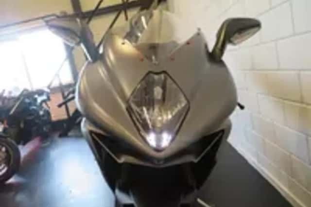 MV Agusta F3 675 F3 TITANIUM GREY SPORTDEMPE (2015) thumbnail 4