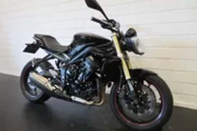 Triumph Street Triple 675 BLACK EDITION TOP (2016) thumbnail 2