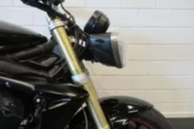 Triumph Street Triple 675 BLACK EDITION TOP (2016) thumbnail 6