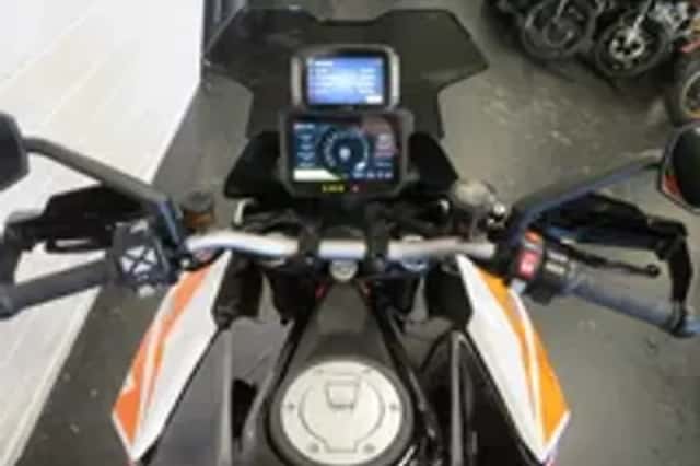 KTM 1290 SUPER DUKE GT TECHPACK AKRA (2019) thumbnail 5