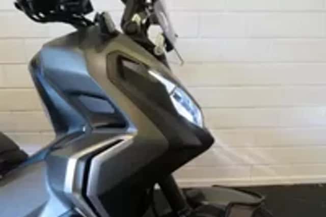 Honda X-ADV 750 ABS DCT (2020) thumbnail 6