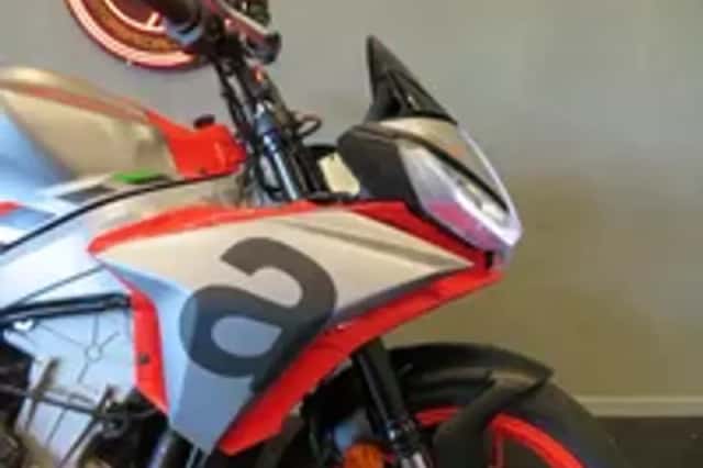 Aprilia Tuono 660 RACING HISTORIE TOP! (2021) thumbnail 6
