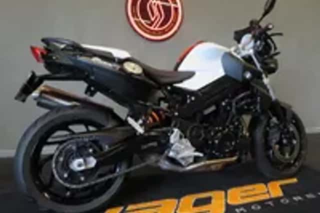 BMW F 800 R WHITE EDITION (2011) thumbnail 3