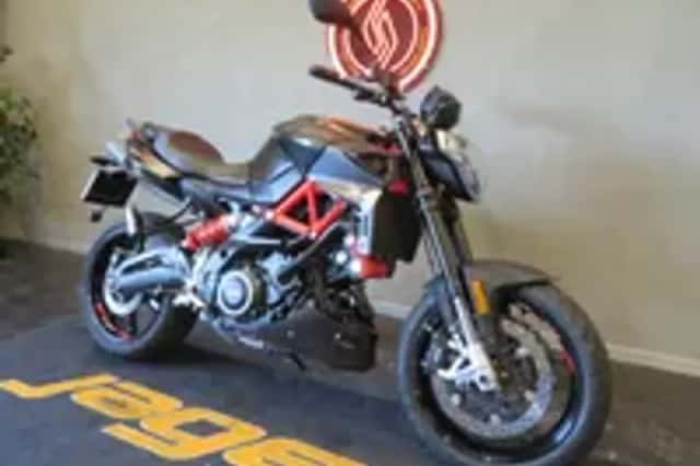 Aprilia Shiver 900 (2022) thumbnail 2