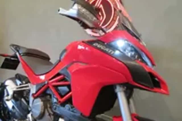 Ducati Multistrada 1200 TOURING SUPERSTRAK (2015) thumbnail 5