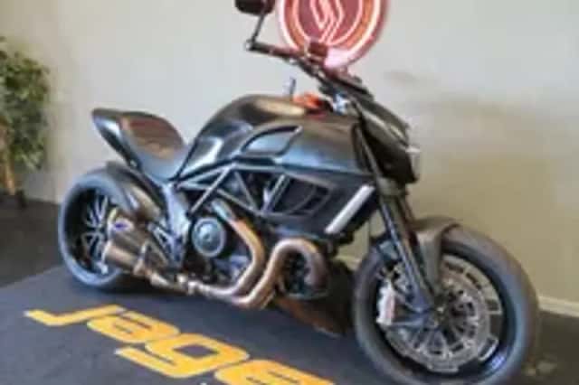 Ducati Diavel BLACK-EDITION!! TERMIONI (2013) thumbnail 2