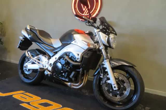 Suzuki GSR600A GSR 600 NAKED (2007) thumbnail 2