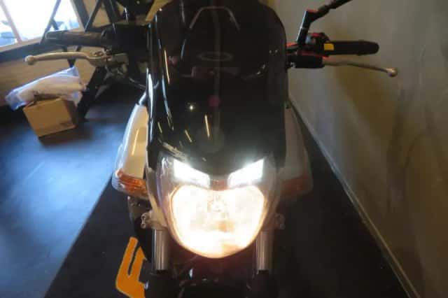 Suzuki GSR600A GSR 600 NAKED (2007) thumbnail 4