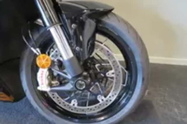 Ducati Diavel V4 BLACK EDITION! PERFECT (2024) thumbnail 6