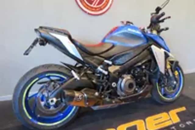 Suzuki GSX GSX-S 1000 GSXS HISTORIE AKRAPOVIC! (2021) thumbnail 3