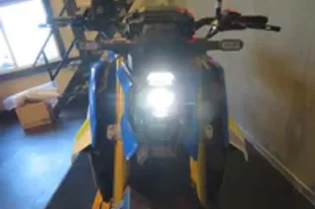 Suzuki GSX GSX-S 1000 GSXS HISTORIE AKRAPOVIC! (2021) thumbnail 4