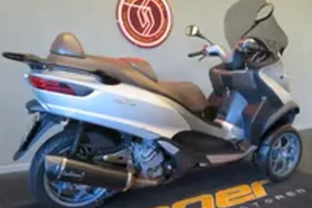 Piaggio MP3 500 LT LEO-VINCE! (2015) thumbnail 3