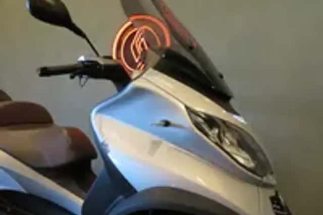 Piaggio MP3 500 LT LEO-VINCE! (2015) thumbnail 5