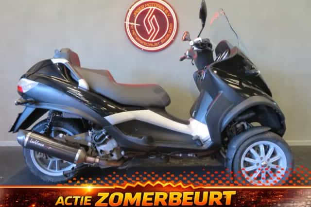 Piaggio MP3 400 LT MET VOETREM! (2009) thumbnail 1