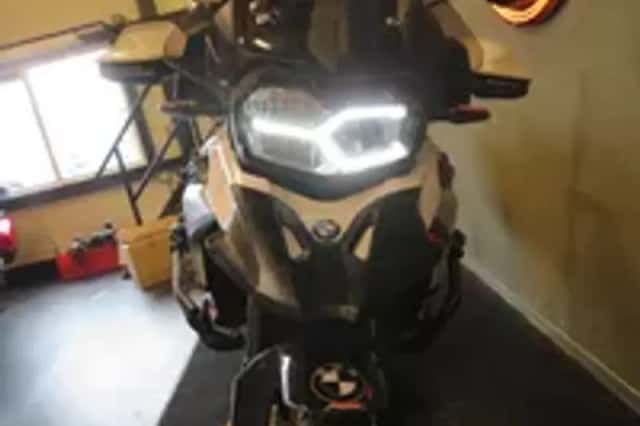 BMW F 850 GS SPECIAL HP KOFFERS AKRA (2019) thumbnail 4
