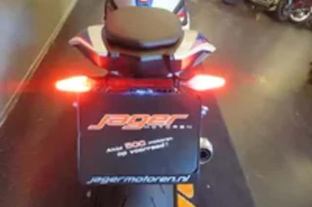 BMW S 1000 RR PERFECT! ARROW (2020) thumbnail 4